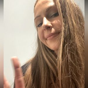 Meet your Posher, Renee